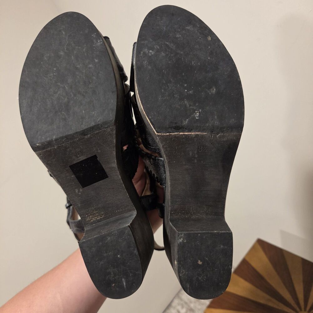 Patricia Nash Viola Black Tooled Leather Sandals Heels Rustic Sz 8.5M MRSP 169 - Picture 10 of 13